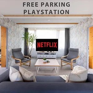 Plzenska 465 Free Parking & Ps3 Apartment Prague